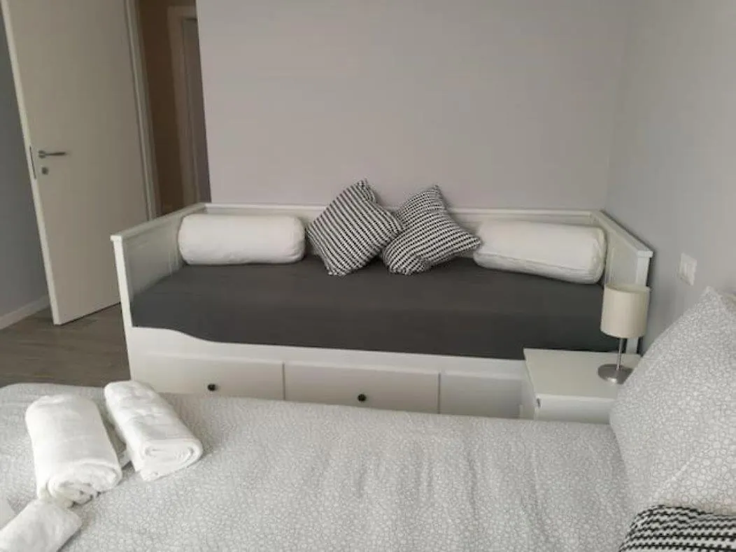 Appartamento Con Grande Terrazzo In Via Lomellina - Lome 527 Milano Italien
