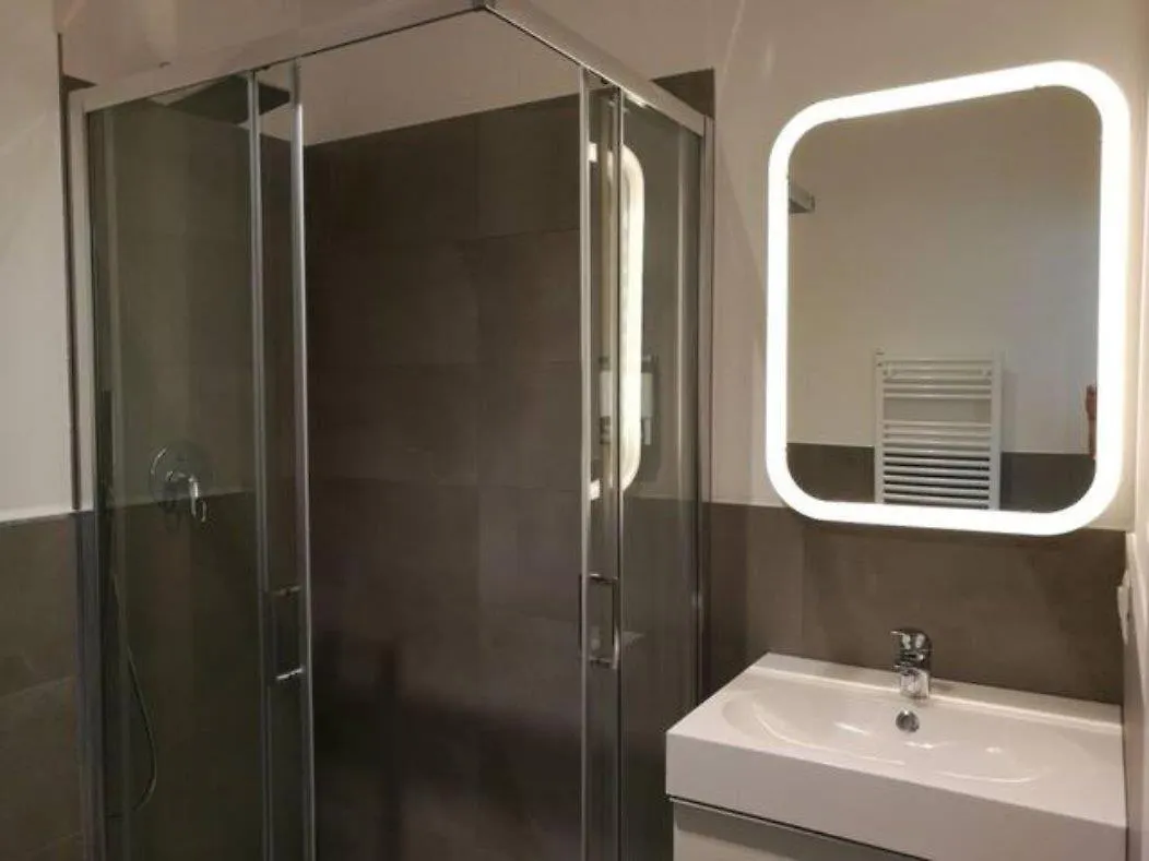 Appartamento Con Grande Terrazzo In Via Lomellina - Lome 527 Milano Italien